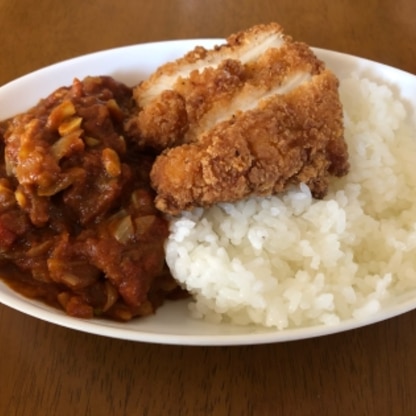 トマト缶を使うカレーを作ってみたくて、参考にさせていただきました！